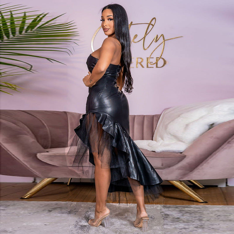 Vestido fino de cuero negro asimétrico sin tirantes