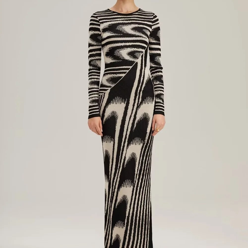 Abstract Half Zipper Knitted Dress