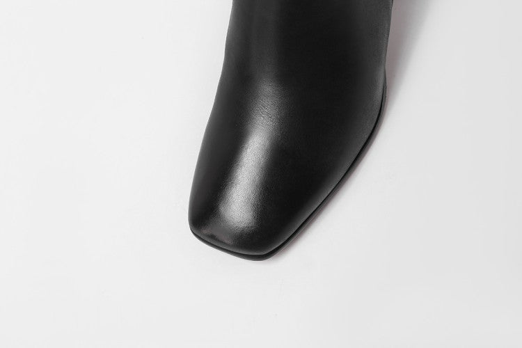 Stiefeletten aus Leder mit quadratischer Zehenpartie