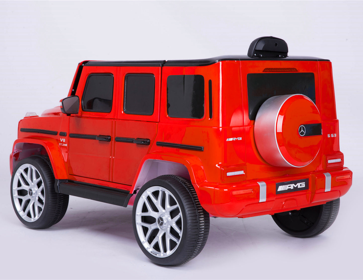 Licensed Mercedes-Benz G63 Kids Ride On Car, Kids Electric Car with Remote Control 12V licensed children car Motorized Vehicles for Girls and Boys, gift, Music, Horn, Spring Suspension, Safety Lock