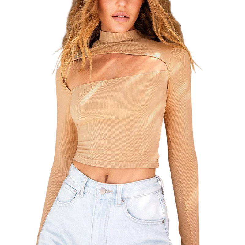 Top de moda con recorte de cuello alto y manga larga