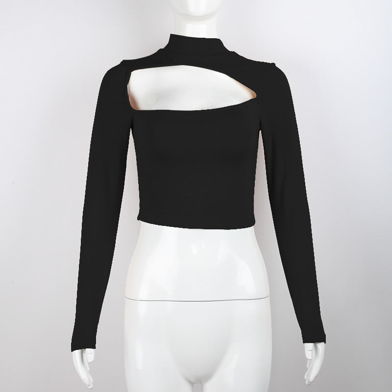 Top de moda con recorte de cuello alto y manga larga