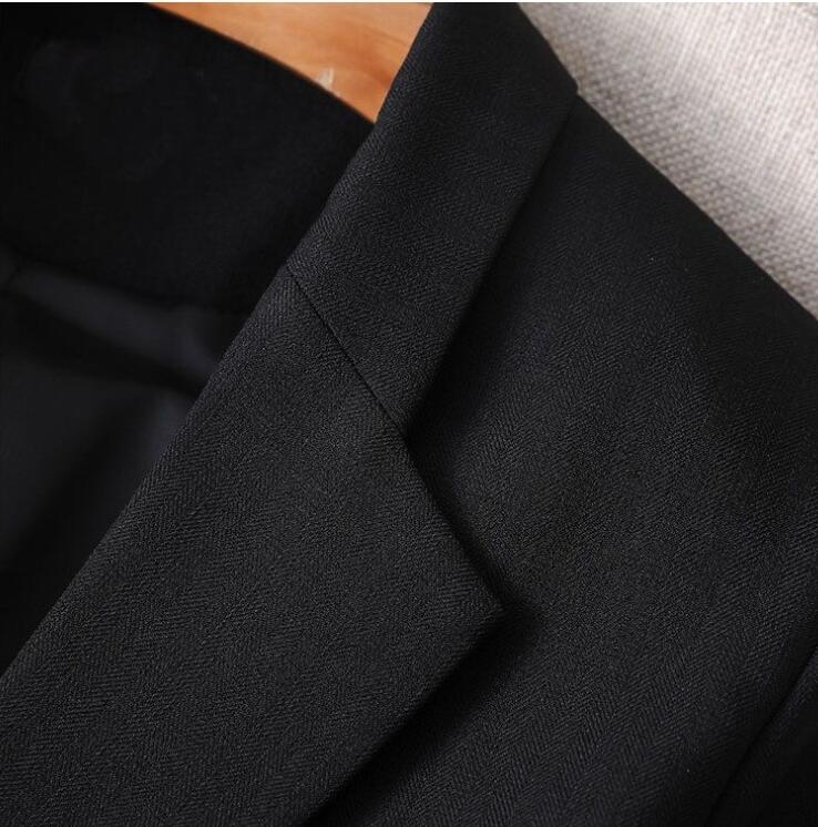 Leichte Anzugjacke mit Dreiviertelärmeln und Bündchen