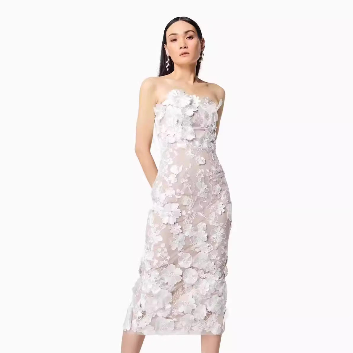 Embroidered Floral Sleeveless Dress (2 Colors)