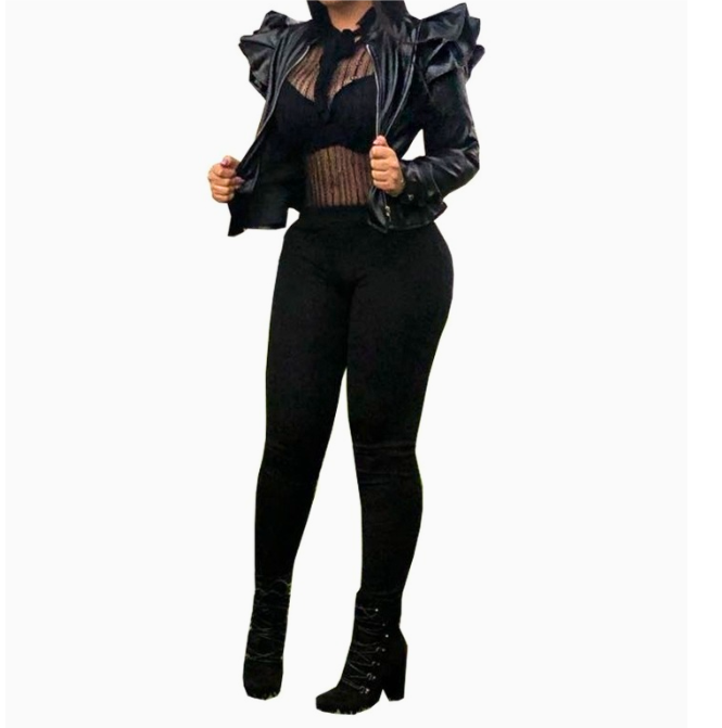Damen-Lederjacke mit Rüschen