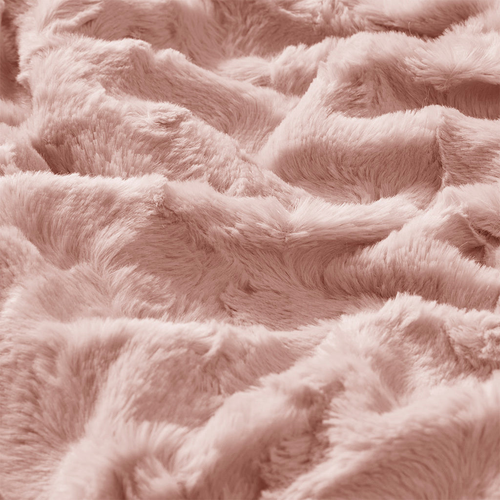 Übergroße Überwurfdecke aus Kunstpelz - Rosa