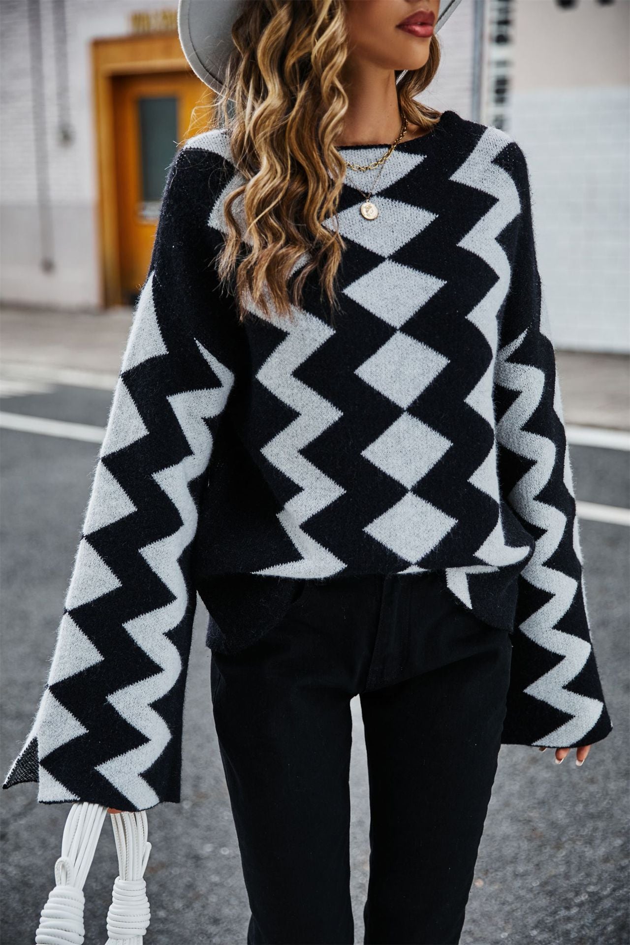 Women's Zag Stitched Sweater