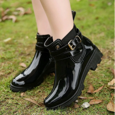 Buckle Me Regenstiefel