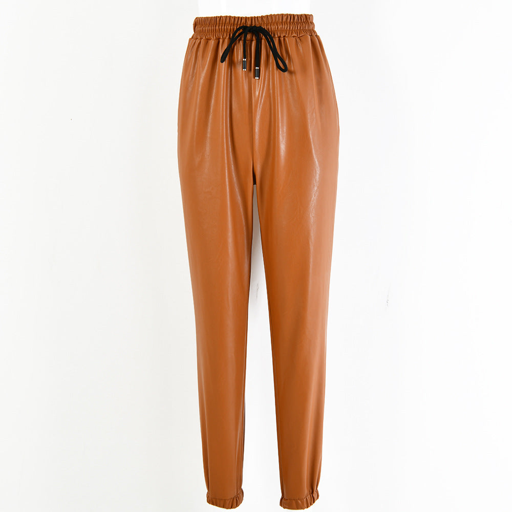 Pantalones tipo caja de cuero PU