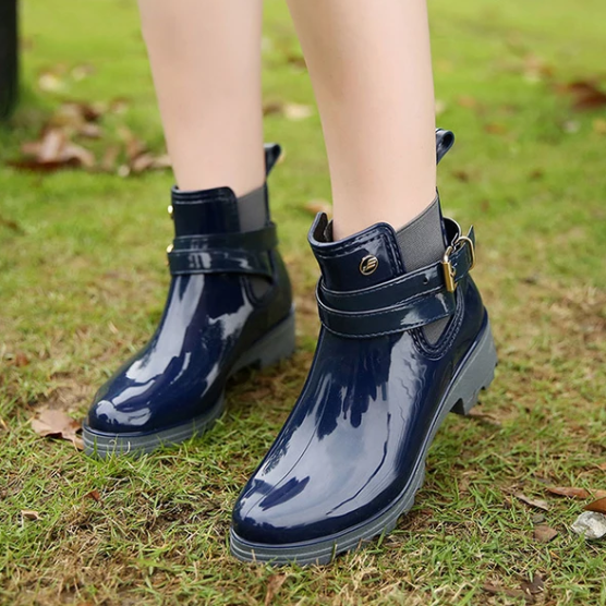 Buckle Me Regenstiefel