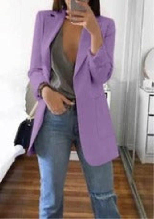 Revers-Blazer in mittlerer Oberschenkellänge