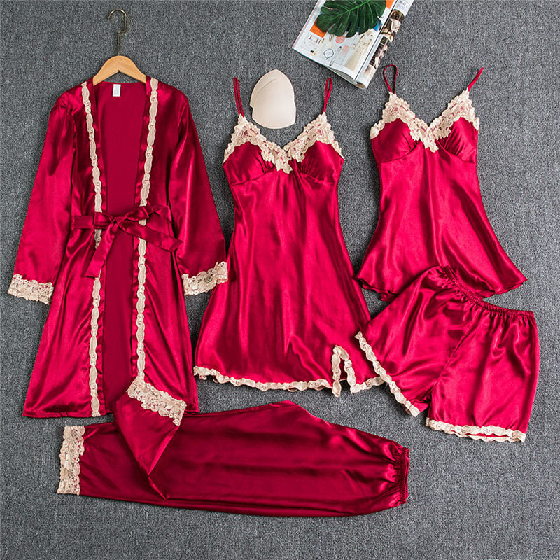 Conjunto de pijama sedoso de cinco piezas