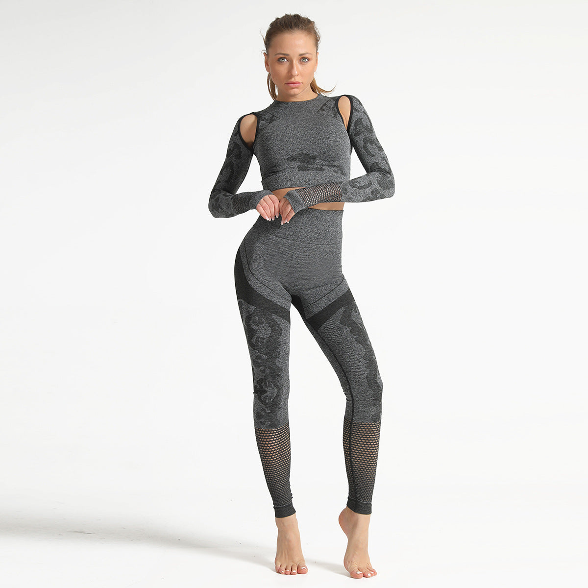 Conjunto de ropa activa de yoga de camuflaje