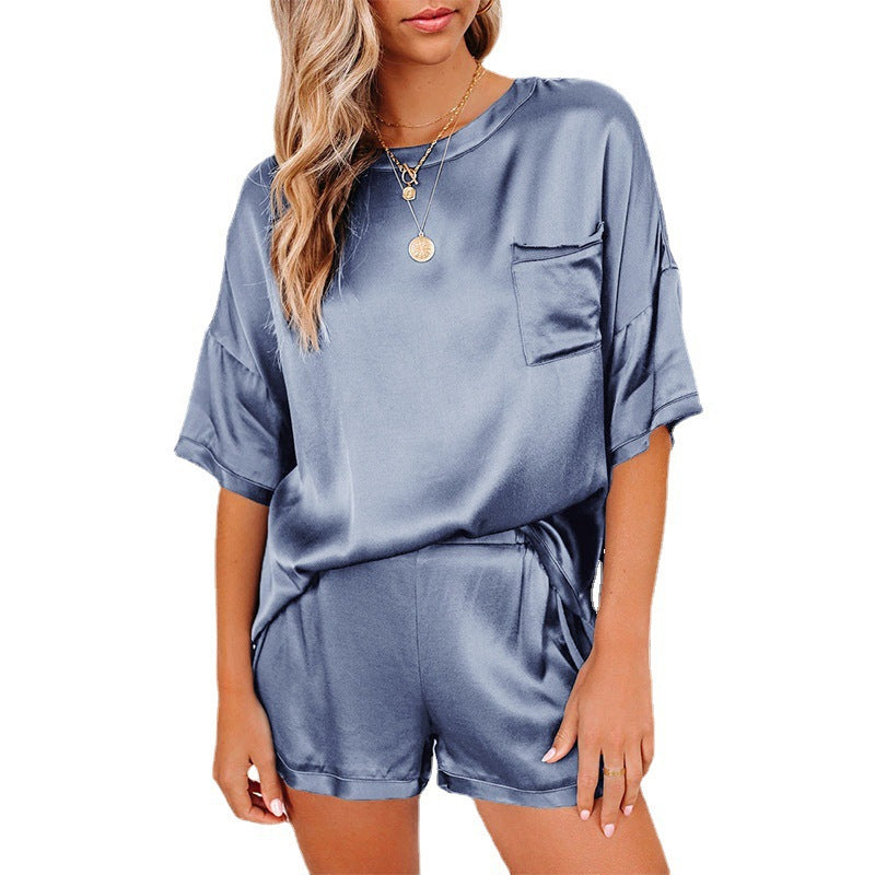 Conjunto de pijama de camisa de manga corta y pantalones cortos de satén sedoso