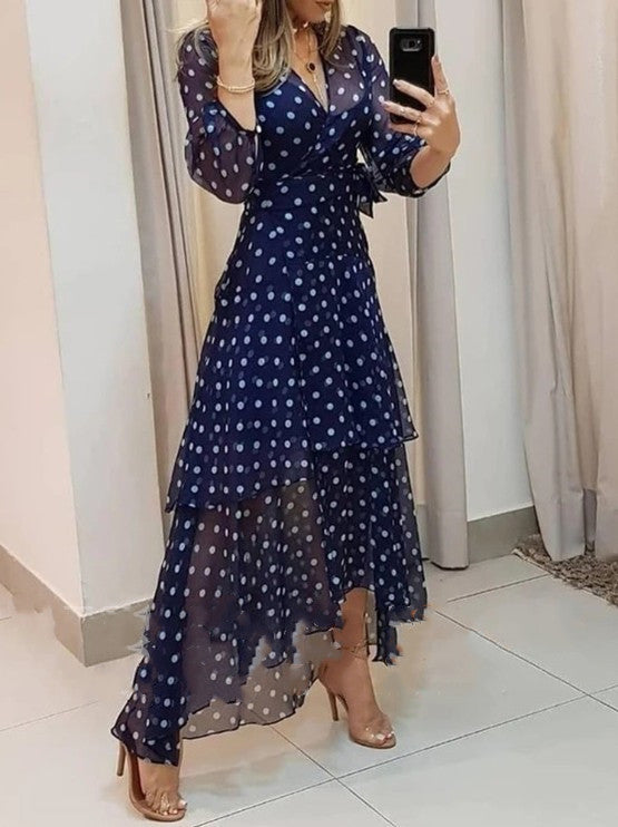 Vestido de mujer con estampado de lunares azules