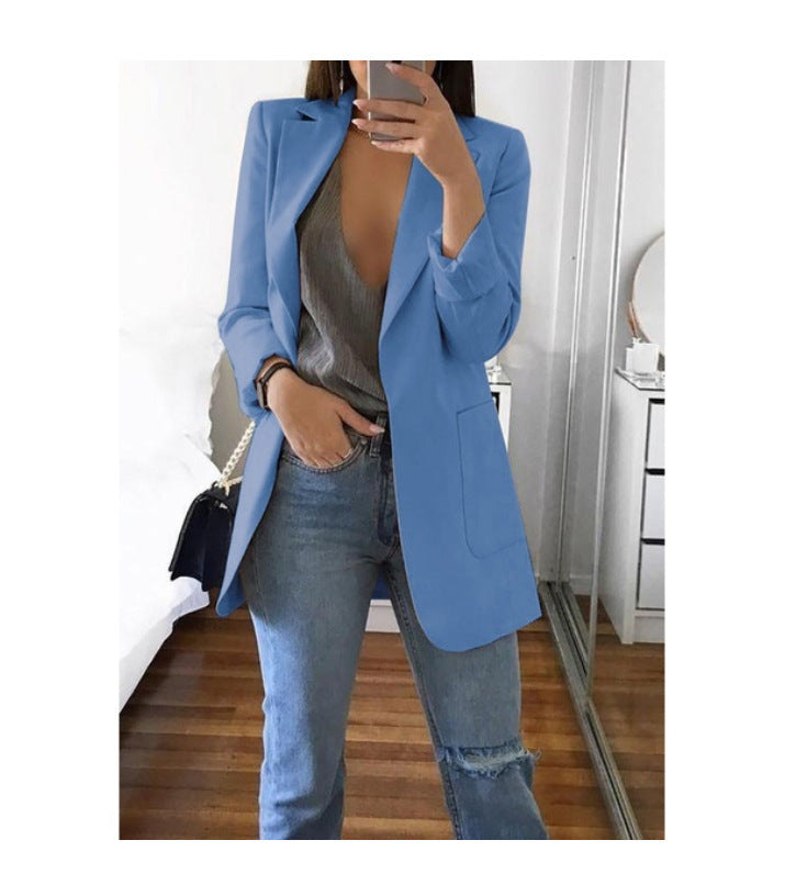 Revers-Blazer in mittlerer Oberschenkellänge