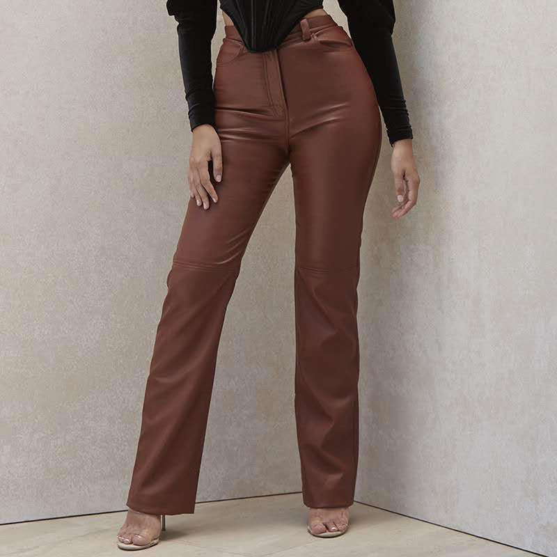 Pantalones de talle alto de cuero mate