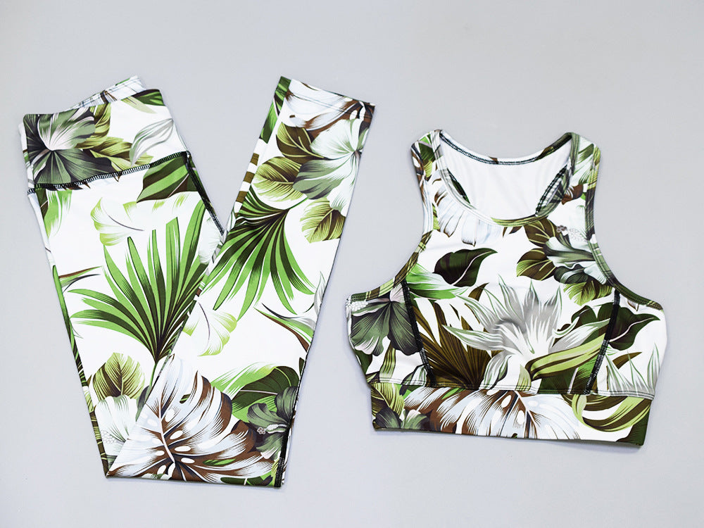 Ropa deportiva con estampado floral para mujer
