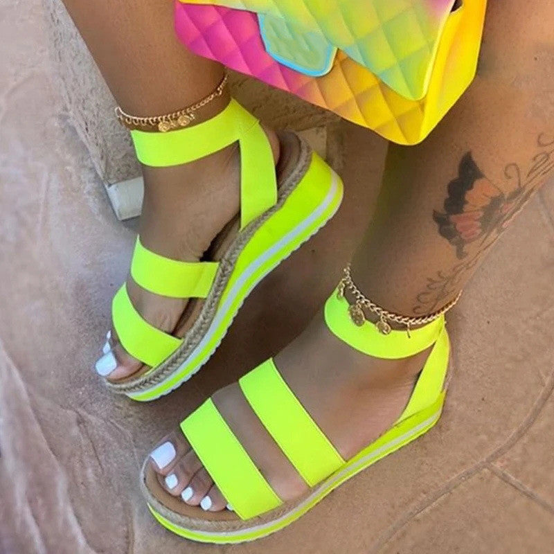 Nyla-Plateau-Keilabsatz (Schwarz und Highlighter-Gelb)