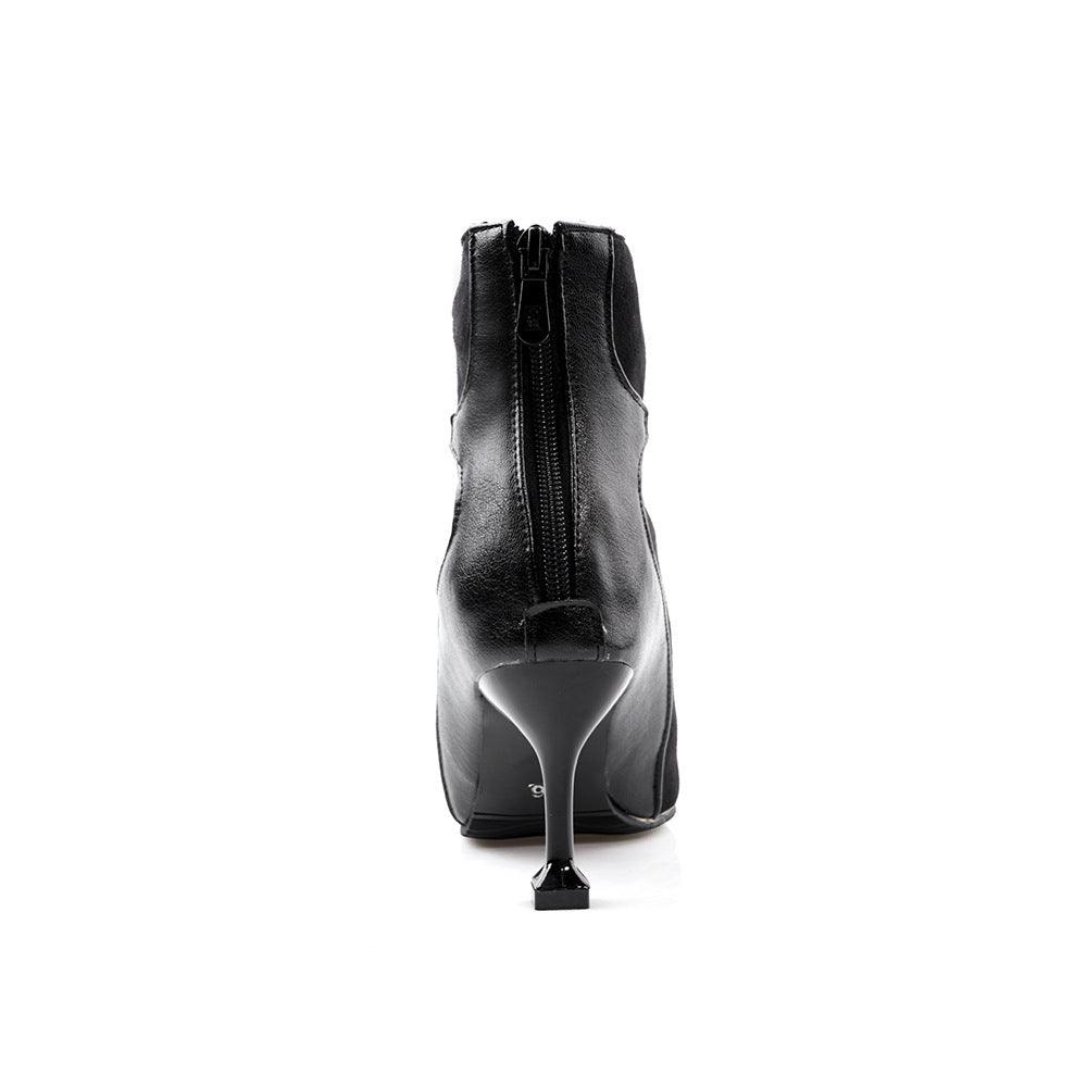 Stiefel mit quadratischem Absatz und spitzer Zehenpartie (Farboptionen)