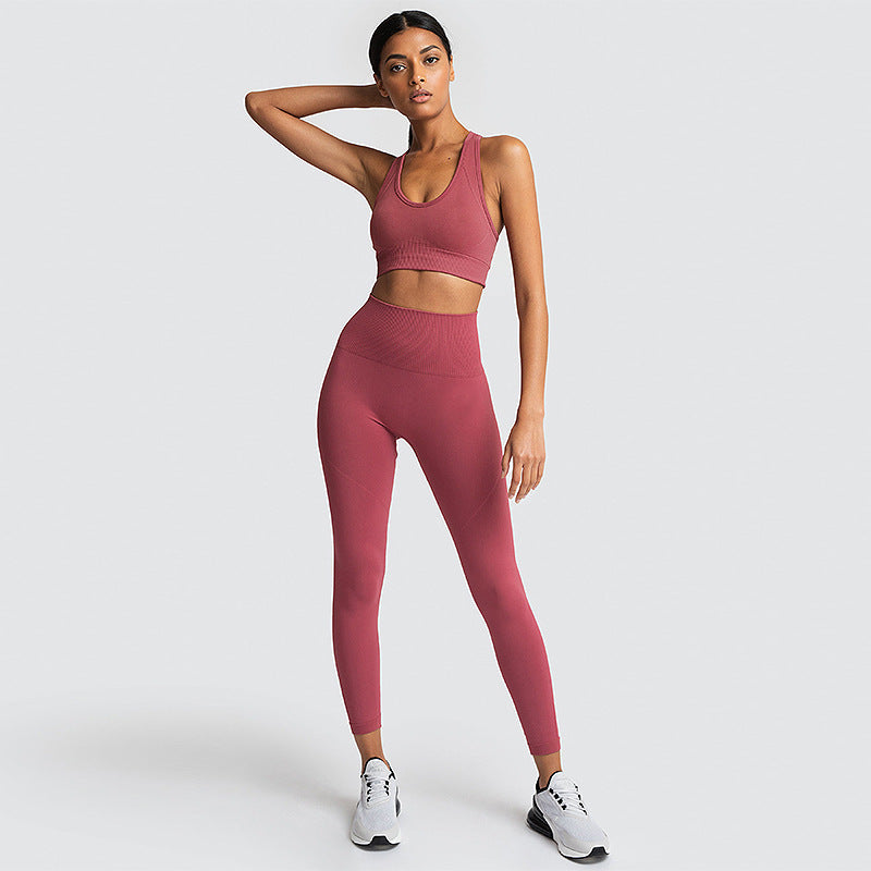 Conjunto deportivo de nailon para mujer