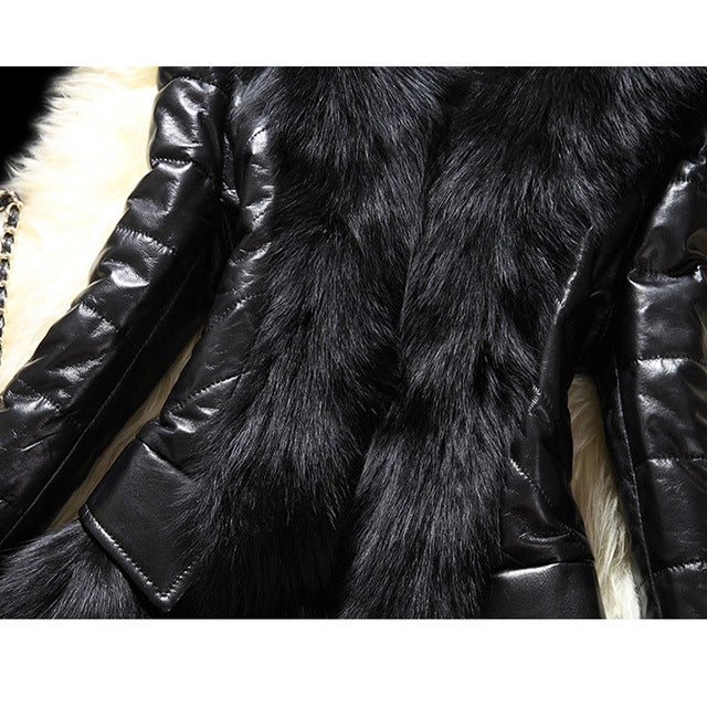 Jacke mit Kunstpelzfutter aus PU-Leder