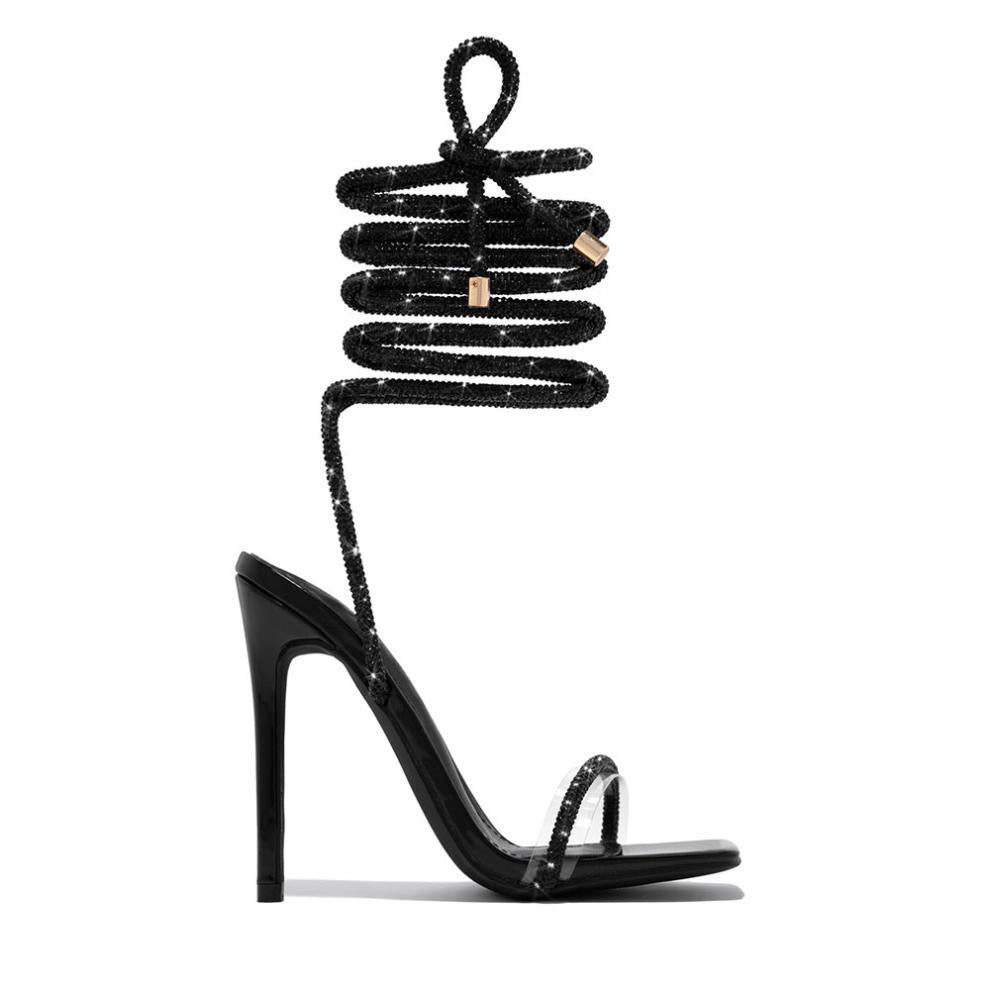 Glow High Heels mit Riemchen und quadratischer Zehenpartie