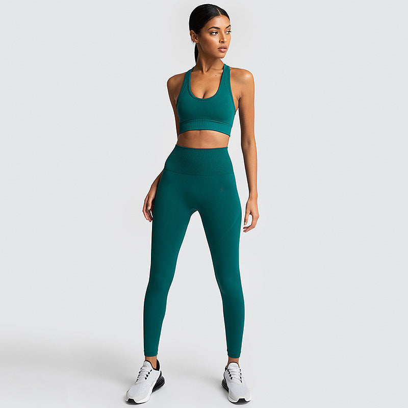 Conjunto deportivo de nailon para mujer