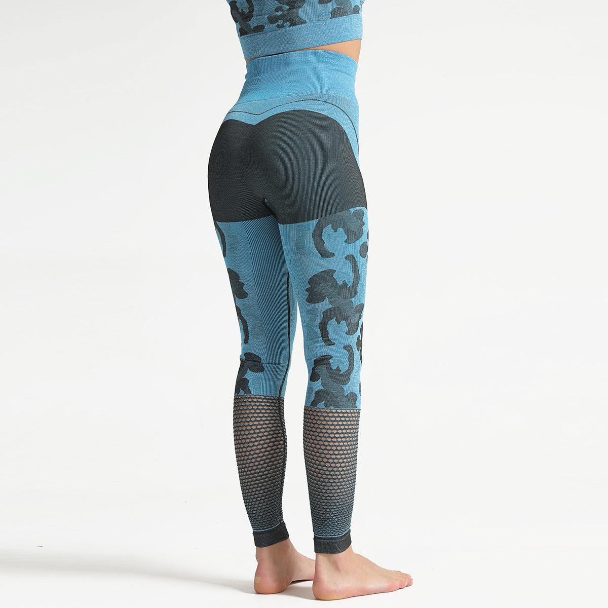 Conjunto de ropa activa de yoga de camuflaje