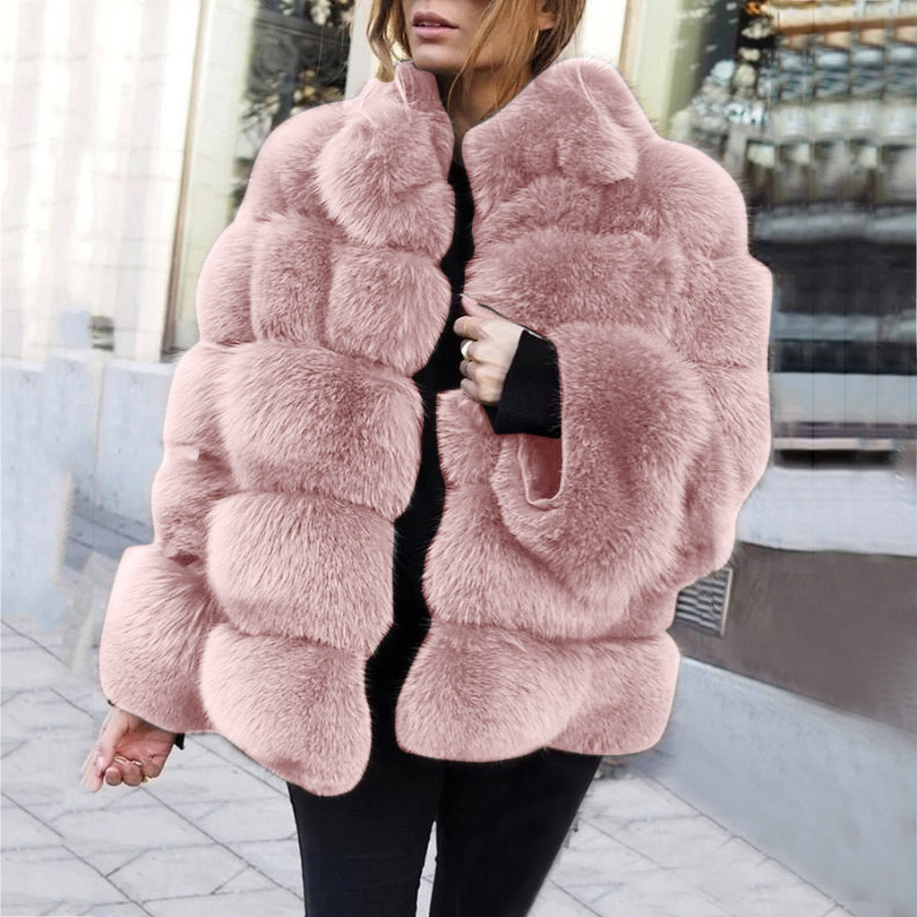 Boss Babe Pelzmantel