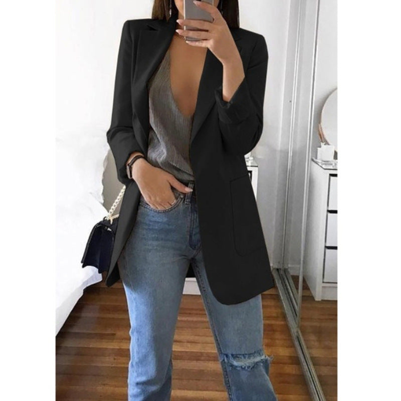 Revers-Blazer in mittlerer Oberschenkellänge