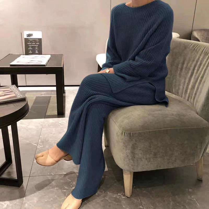 Two-Piece Ladies Wide Leg Sweater Set