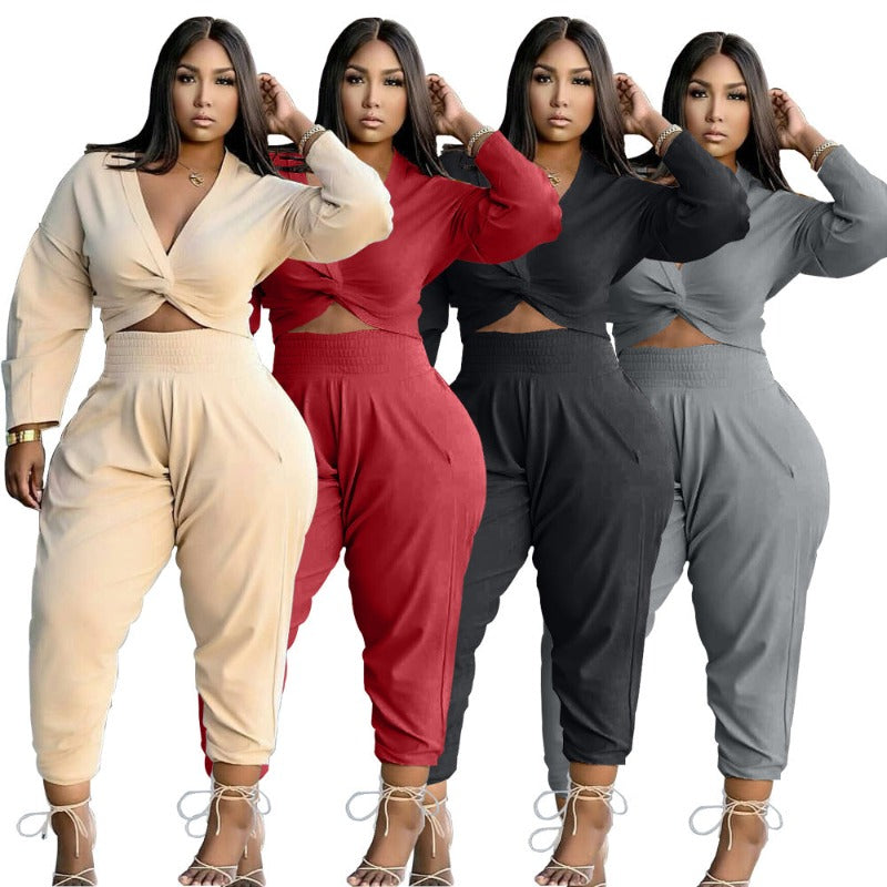 Conjunto de pantalón y top corto de manga larga