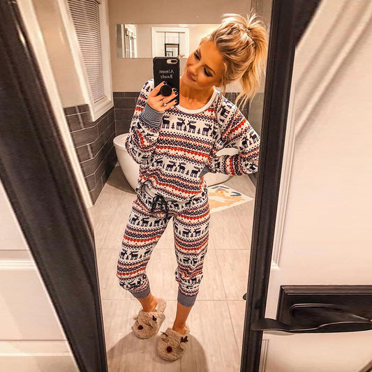 Cómodo conjunto de pijama estampado de manga larga