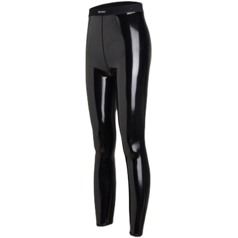 Pantalones Bae brillantes de charol para mujer