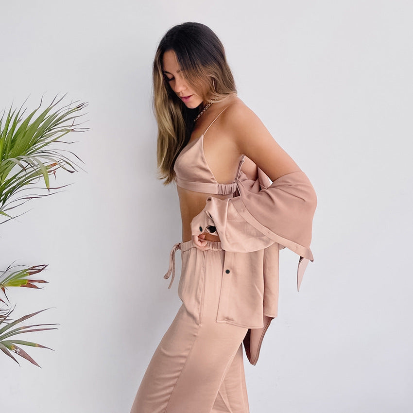 Conjunto de pijama de mujer sedoso de tres piezas