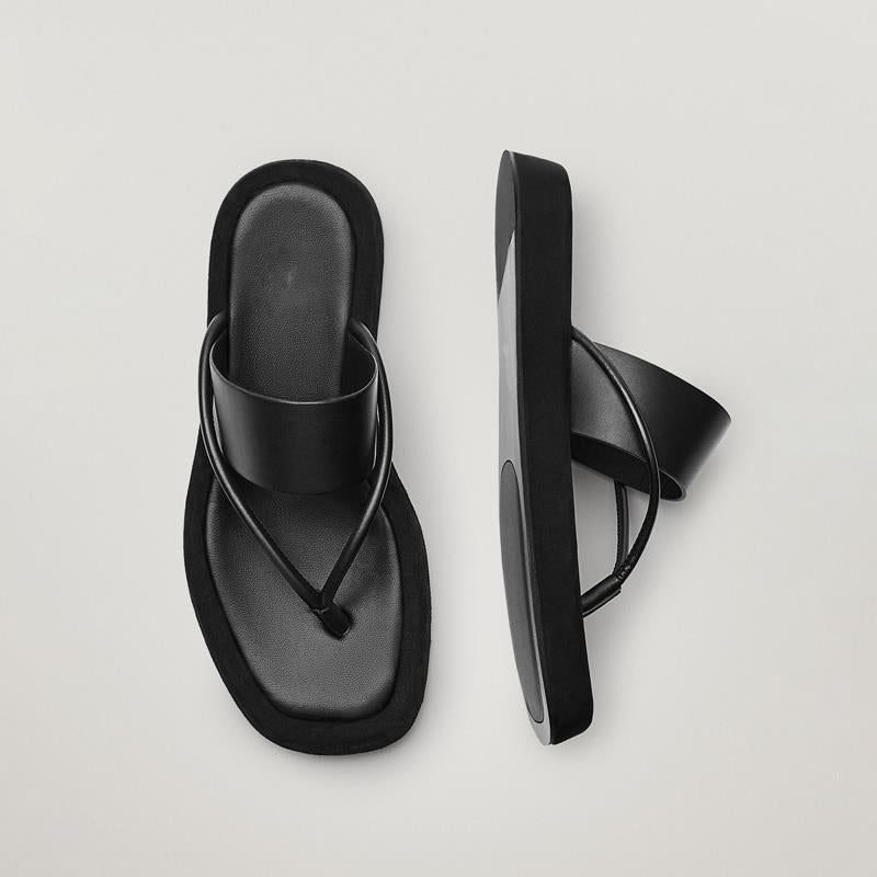 Flache römische Sandalen (Farboptionen)