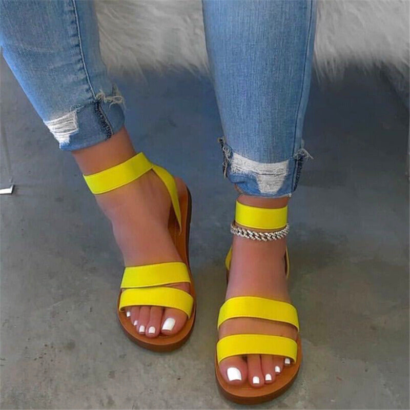 Flache, gepolsterte Damen-Riemensandalen