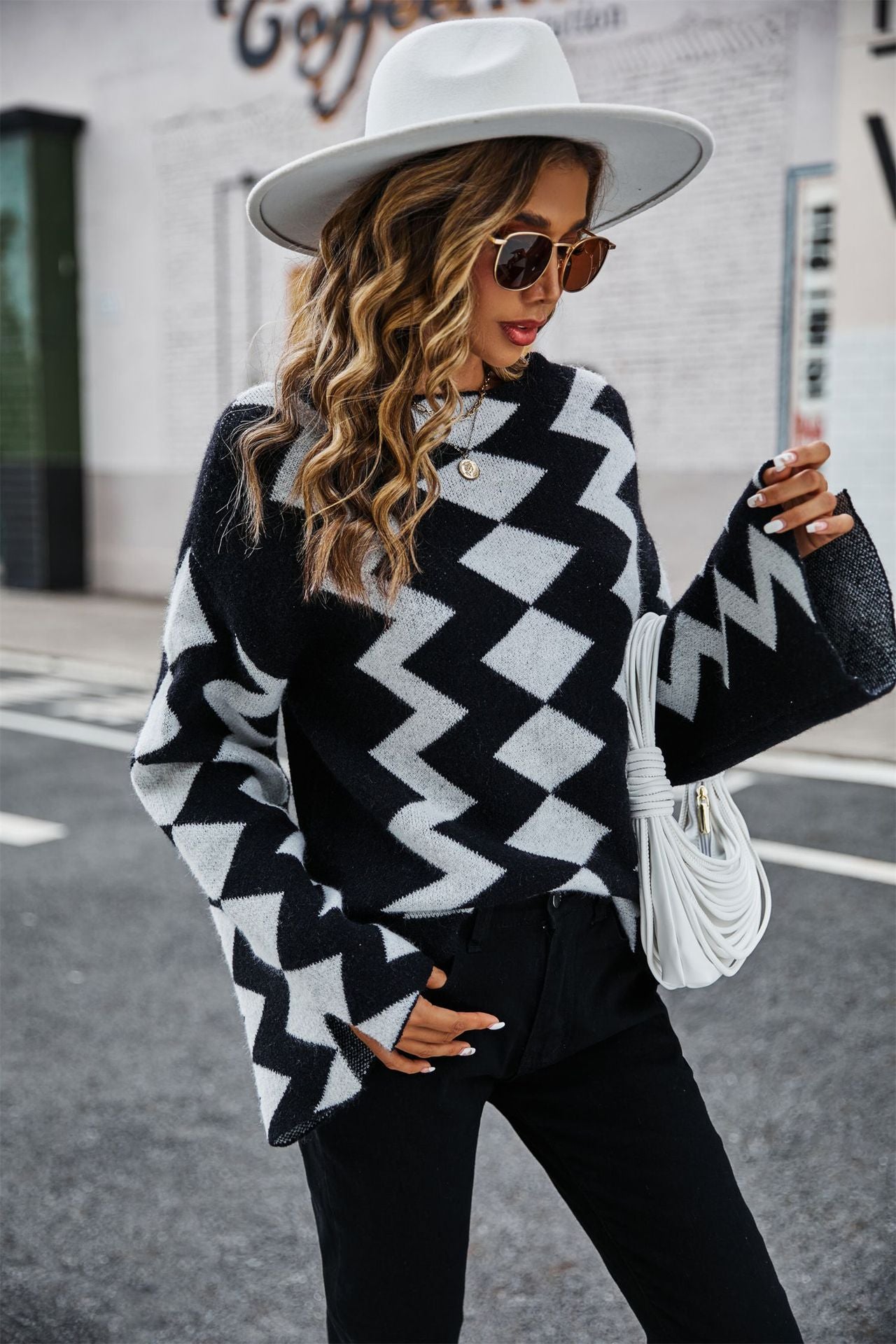 Women's Zag Stitched Sweater