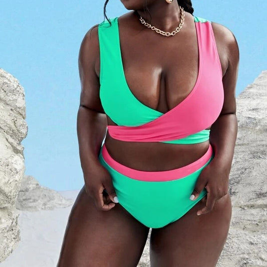 Bikini con bloques de color rosa y verde menta de talla grande