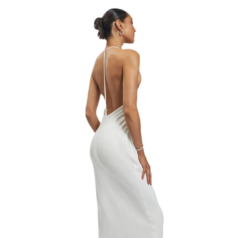 Vestido largo elegante con cuello halter blanco para mujer